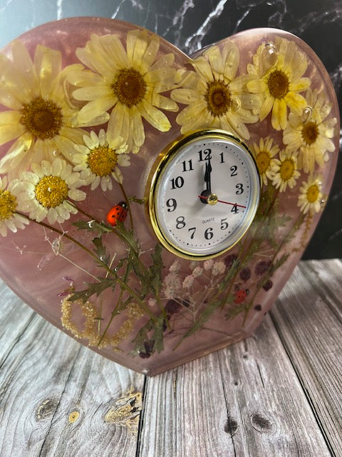 Resin Heart-Shaped Clock with Preserved Flowers and Ladybugs