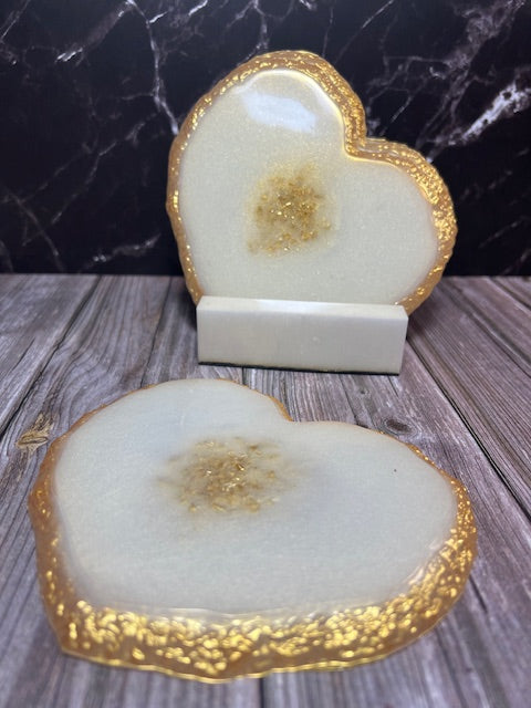 Pearl Heart-Shaped Resin Coasters with Gold Trim (Set of 4)